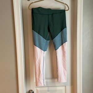 Outdoor Voices leggings size L